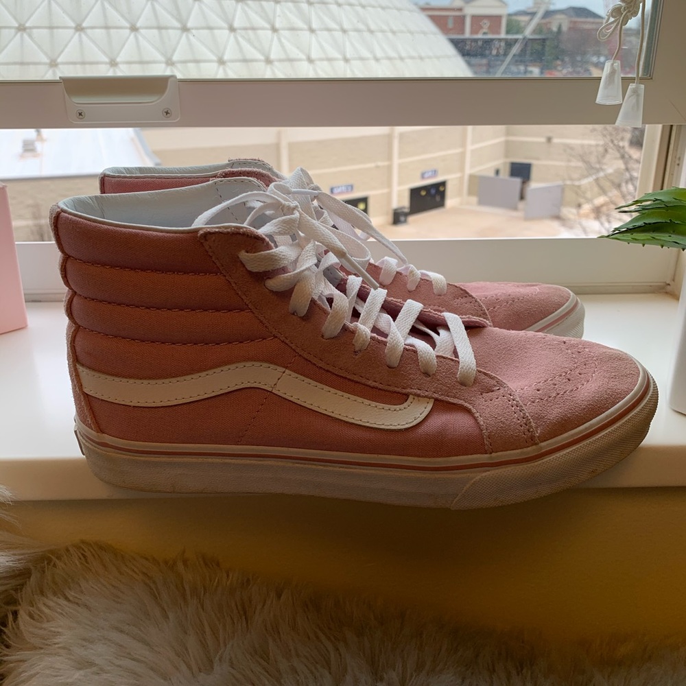 High top light pink Vans